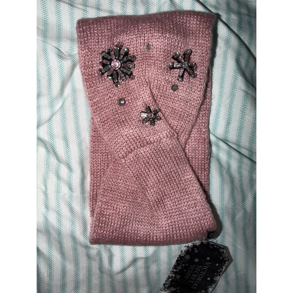 Victoria's Secret Winter Angel Pink Knit Snowflake Crystal Headband Ear‎ Warmer